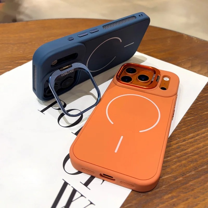 iPhone 17 16 15 14 13 18 Pro M - Liquid Silicone Magnetic Phone Case のレビューと価格